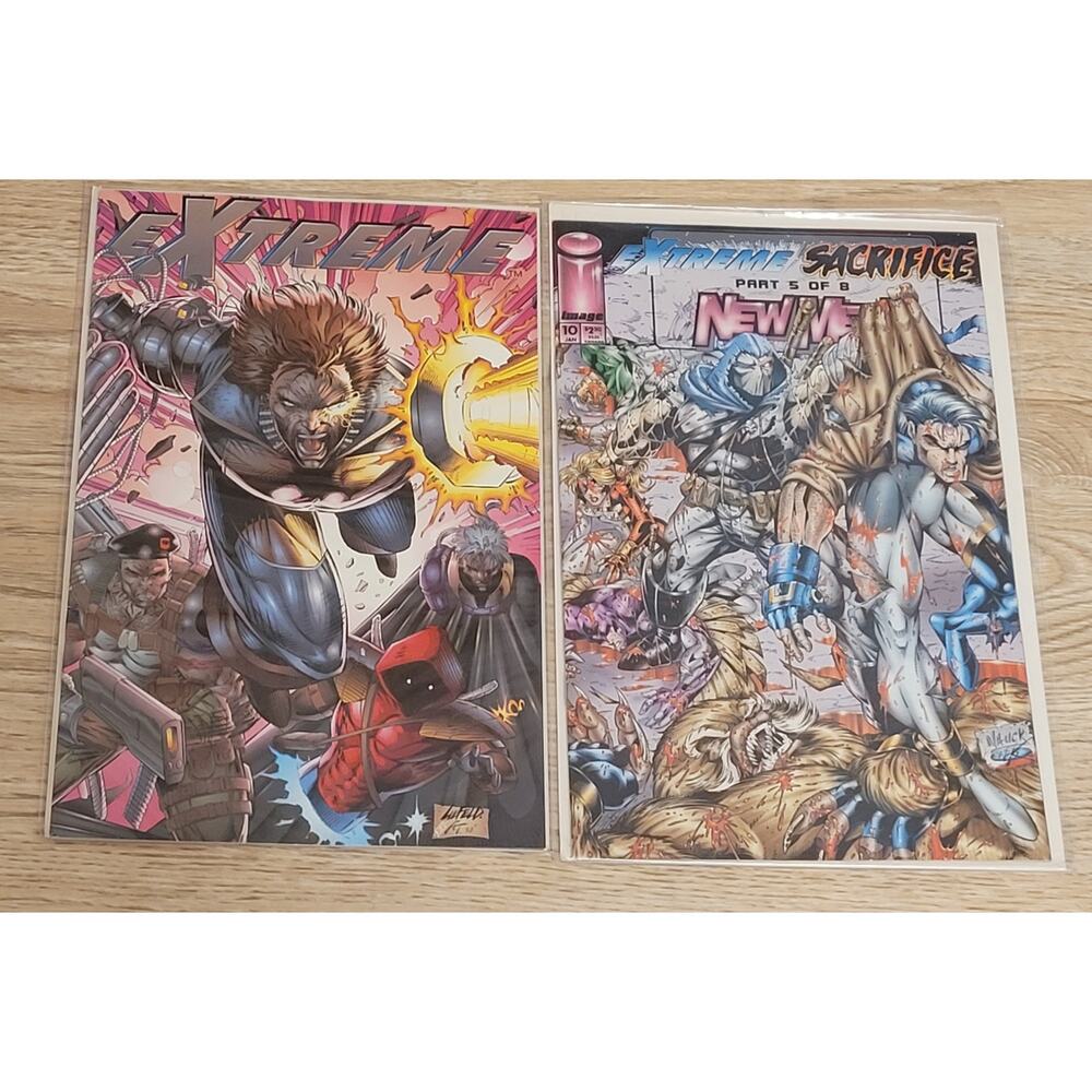 Lot Of  2 Vintage Extreme Comic Books Pre-owned Super-Heros DC Comics